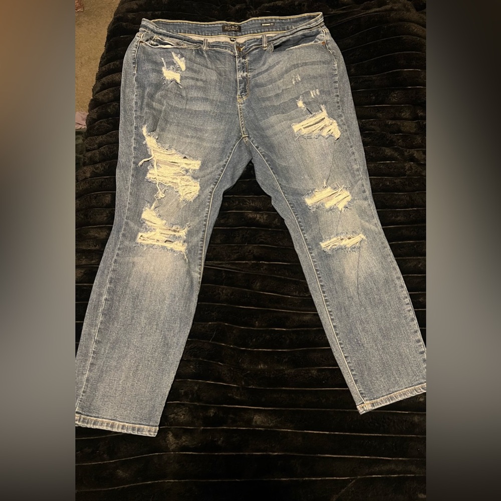 Judy Blue Boyfriend fit jeans